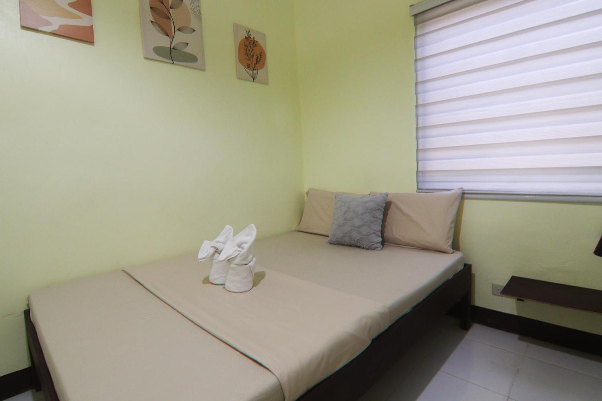 Aloha Hostel Siargao Генерал-Луна Экстерьер фото