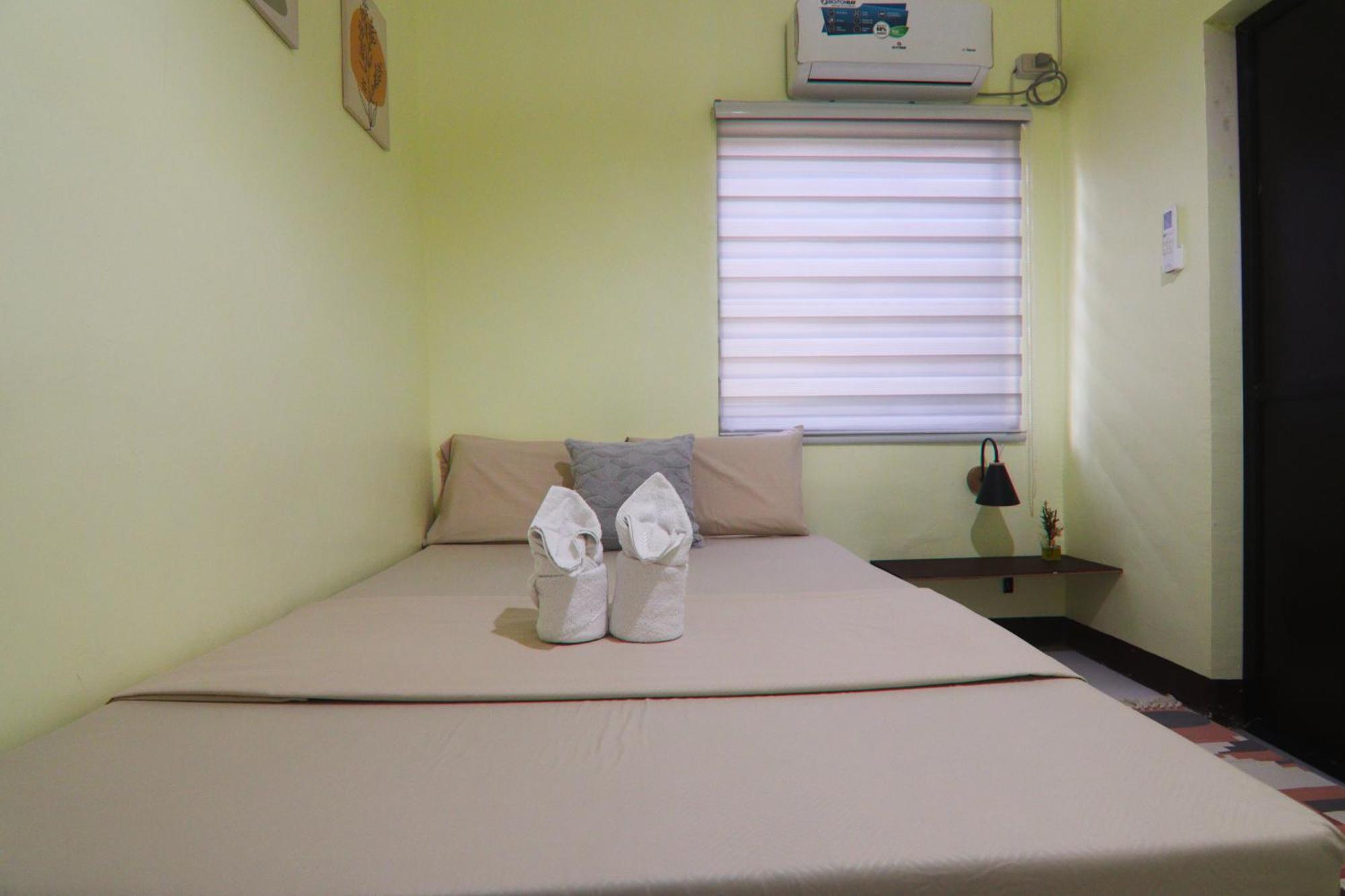 Aloha Hostel Siargao Генерал-Луна Экстерьер фото
