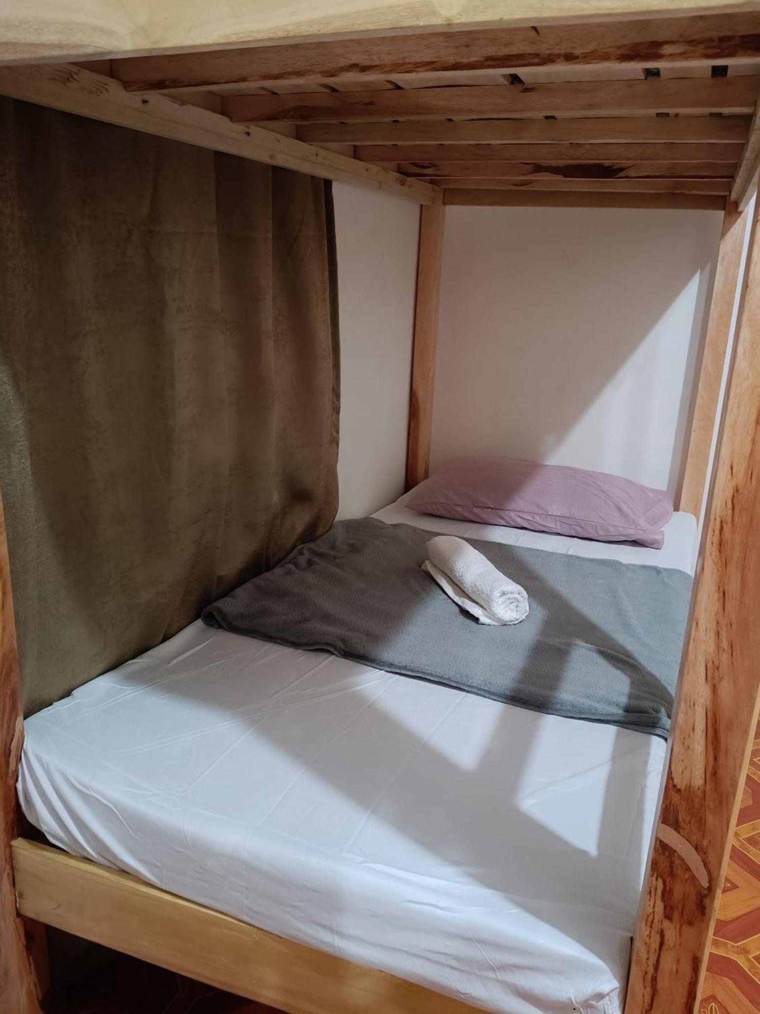 Aloha Hostel Siargao Генерал-Луна Экстерьер фото
