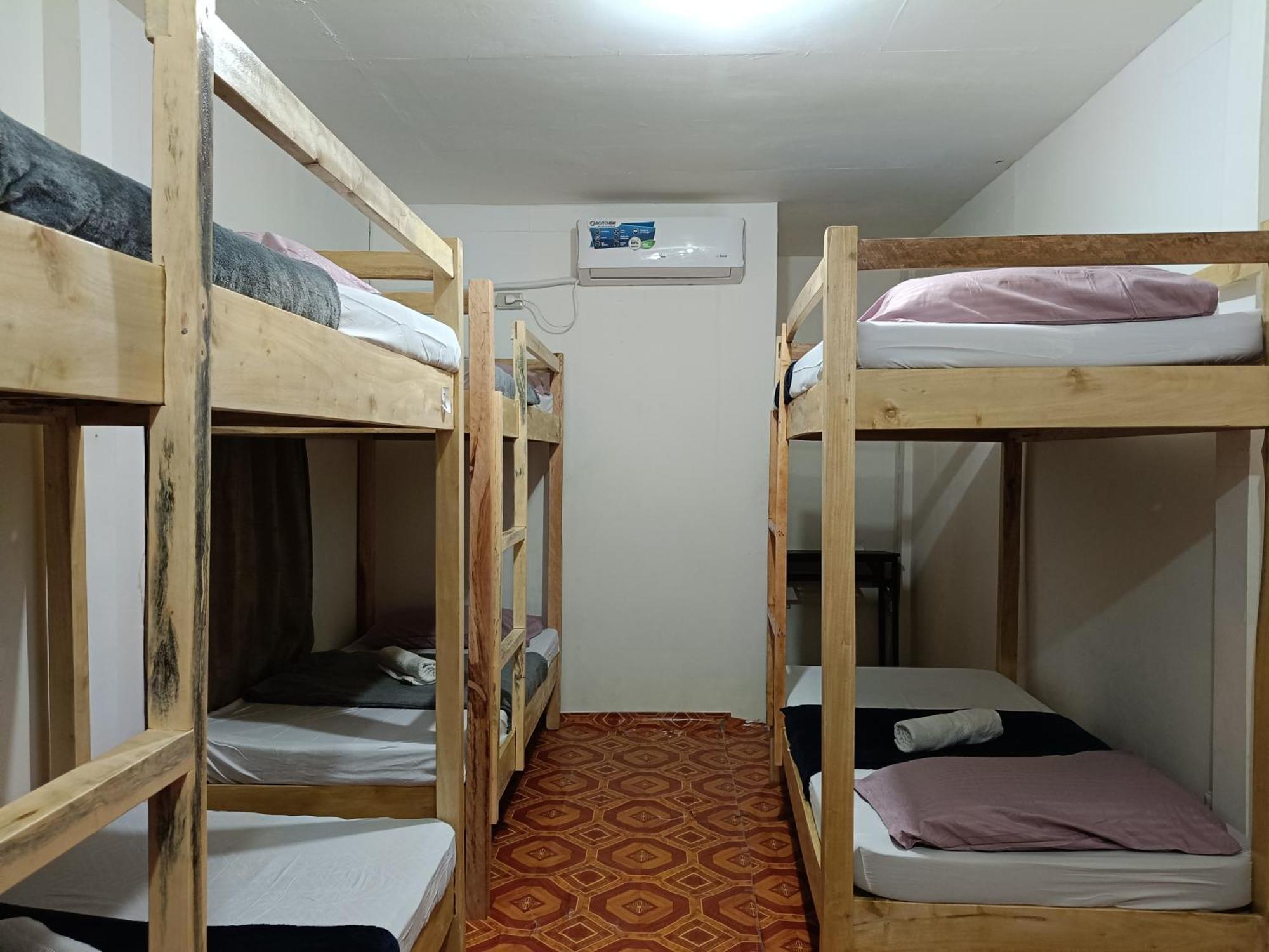 Aloha Hostel Siargao Генерал-Луна Экстерьер фото